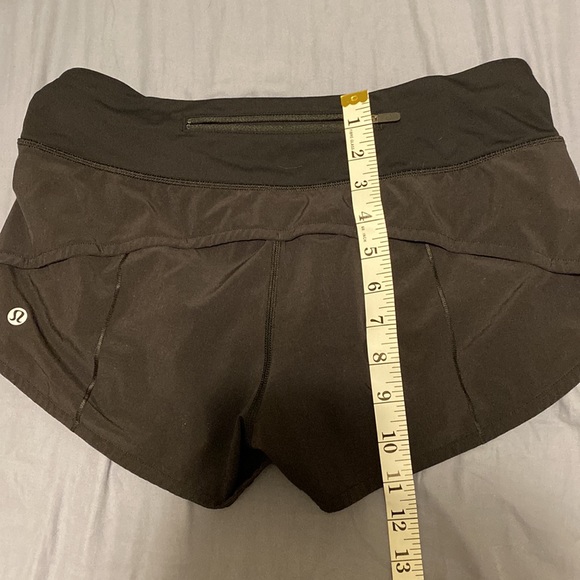 Lululemon shorts - Picture 8 of 8
